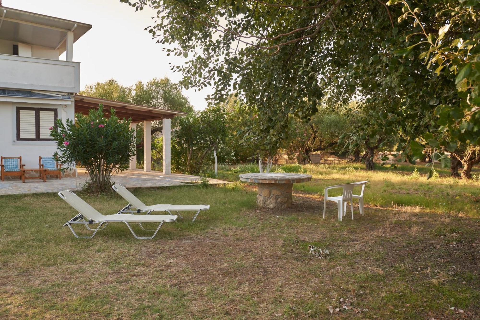Villa Rania / Zante Drosia Kypseli Bagian luar foto